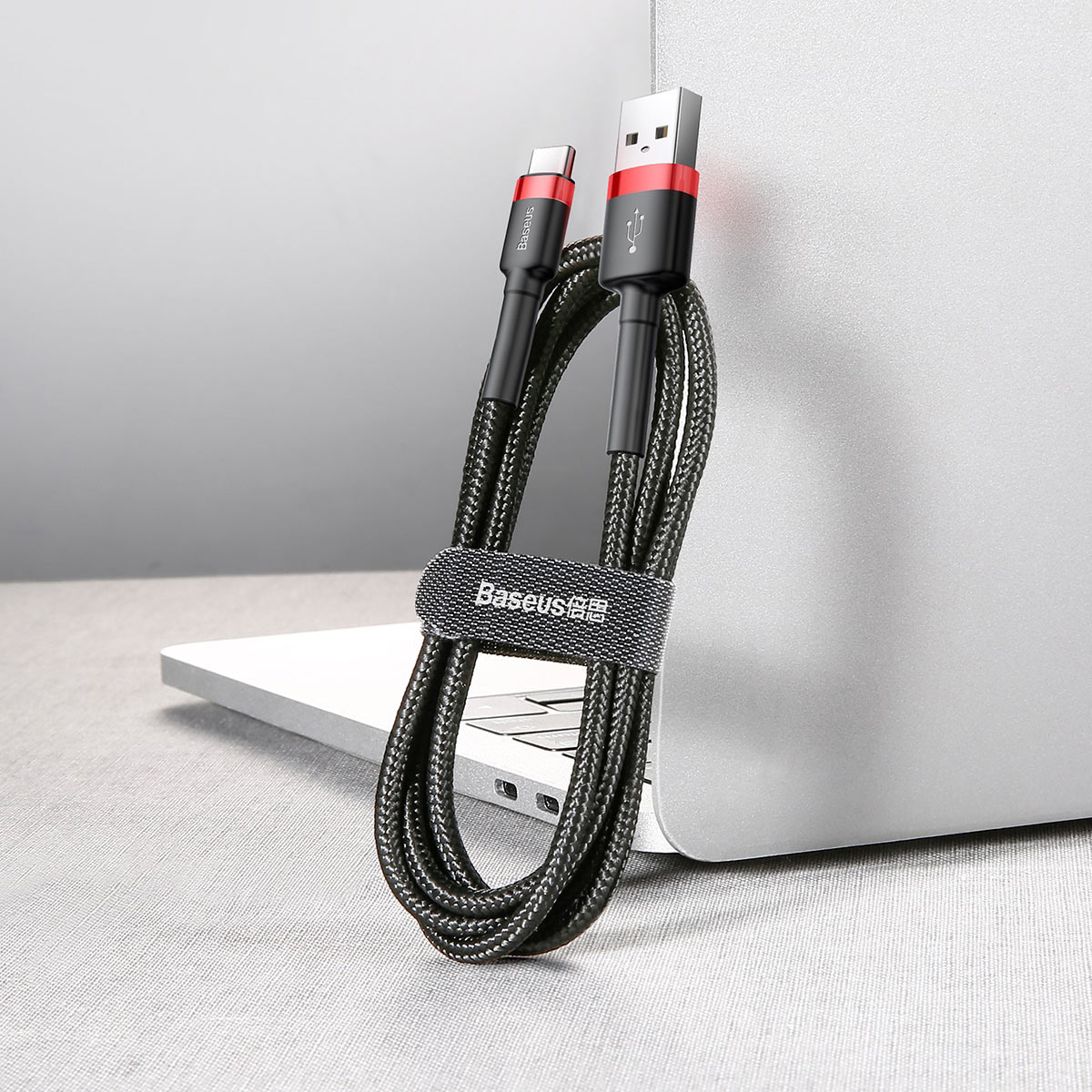 Baseus sladd Cafule USB – USB-C 2,0 m 2A röd-svart