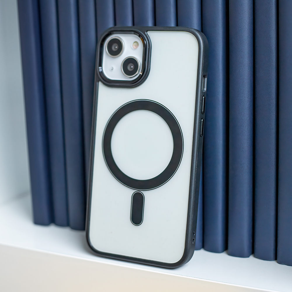 Satin Clear Mag-fodral för iPhone 15 Pro Max 6,7″ svart