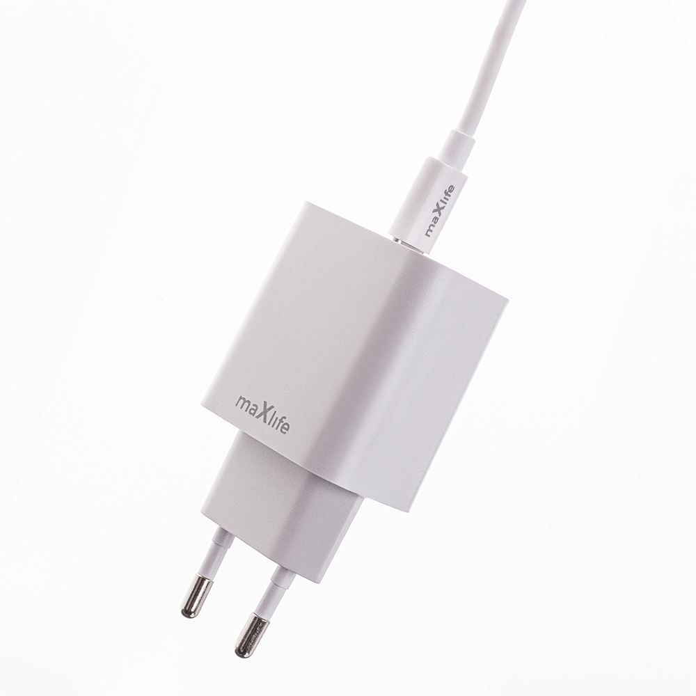 Maxlife MXTC-06-30AC PD QC charger 1x USB-C 1x USB 30W white + USB-C – USB-C cable 60W