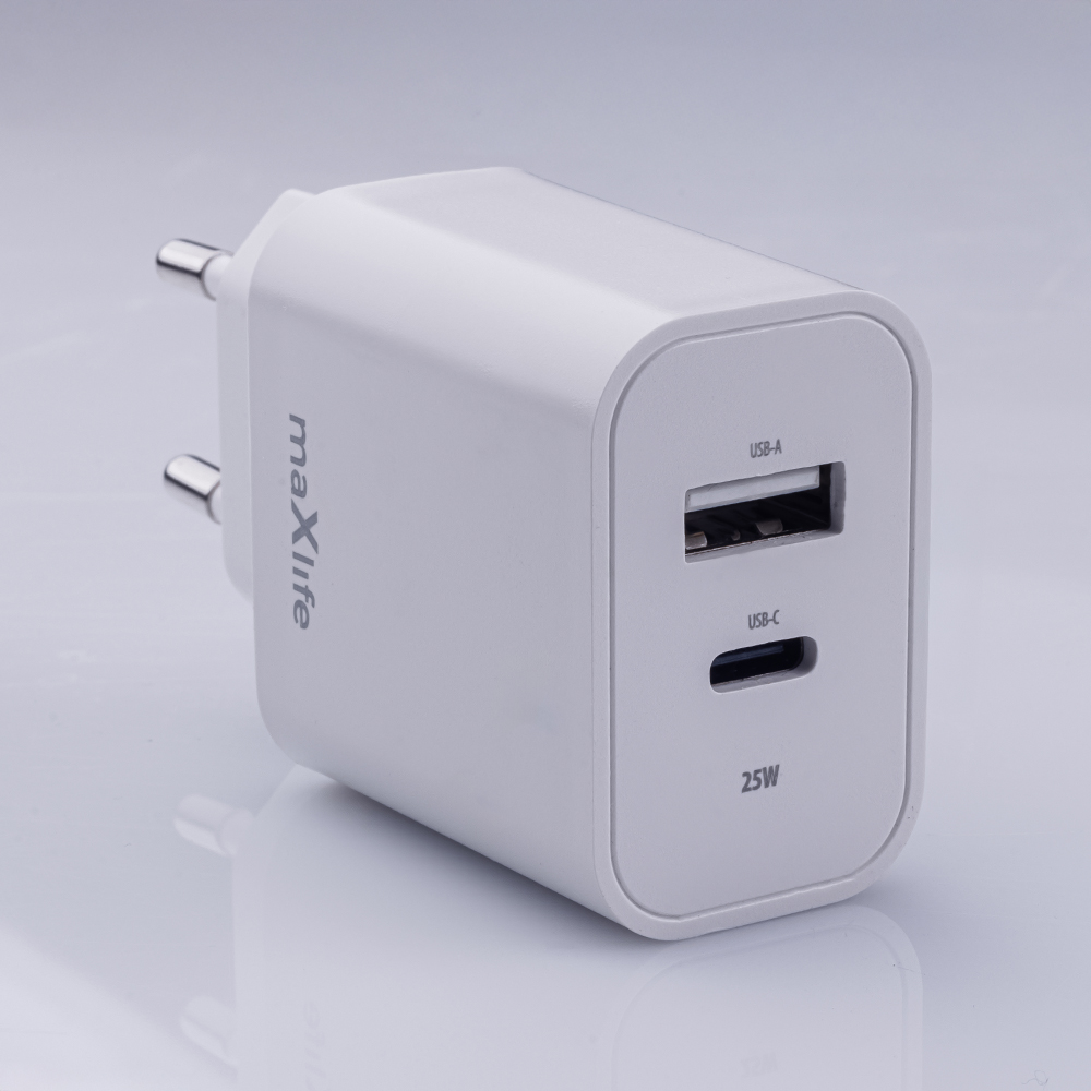 Maxlife MXTC-06-25AC PD QC charger 1x USB-C 1x USB 25W white