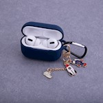 Fodral till Airpods 3 mörkblå med hänge