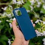 Satinfodral till Samsung Galaxy S24 mörkblå