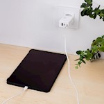 Maxlife MXTC-08-65ACC PD QC-laddare 2x USB-C 1x USB 65W vit