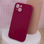 Mag Invisible fodral för iPhone 15 6,1" vinröd