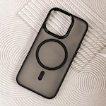 Frozen Mag-fodral för iPhone 16 Pro Max 6,9″ svart