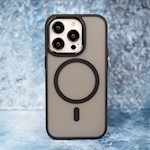 Frozen Mag-fodral för iPhone 16 Pro Max 6,9″ svart