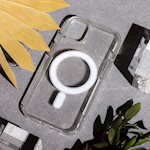 Anti Shock 1,5 mm Mag-fodral för iPhone 15 Pro 6,1″, transparent med stort hål