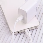 Maxlife MXTC-06-20C PD QC-laddare 1x USB-C 20W vit + USB-C – USB-C-kabel 20W
