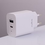 Maxlife MXTC-06-20AC PD QC-laddare 1x USB-C 1x USB 20W vit + USB-C – USB-C-kabel 20W