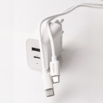 Maxlife MXTC-06-30AC PD QC-laddare 1x USB-C 1x USB 30W vit + USB-C – USB-C-kabel 60W