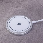 Maxlife MXWC-05 magnetisk trådlös laddare 15W vit