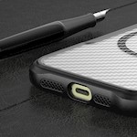 Defender Carbon Mag-fodral för iPhone 15 Pro Max 6,7″ svart