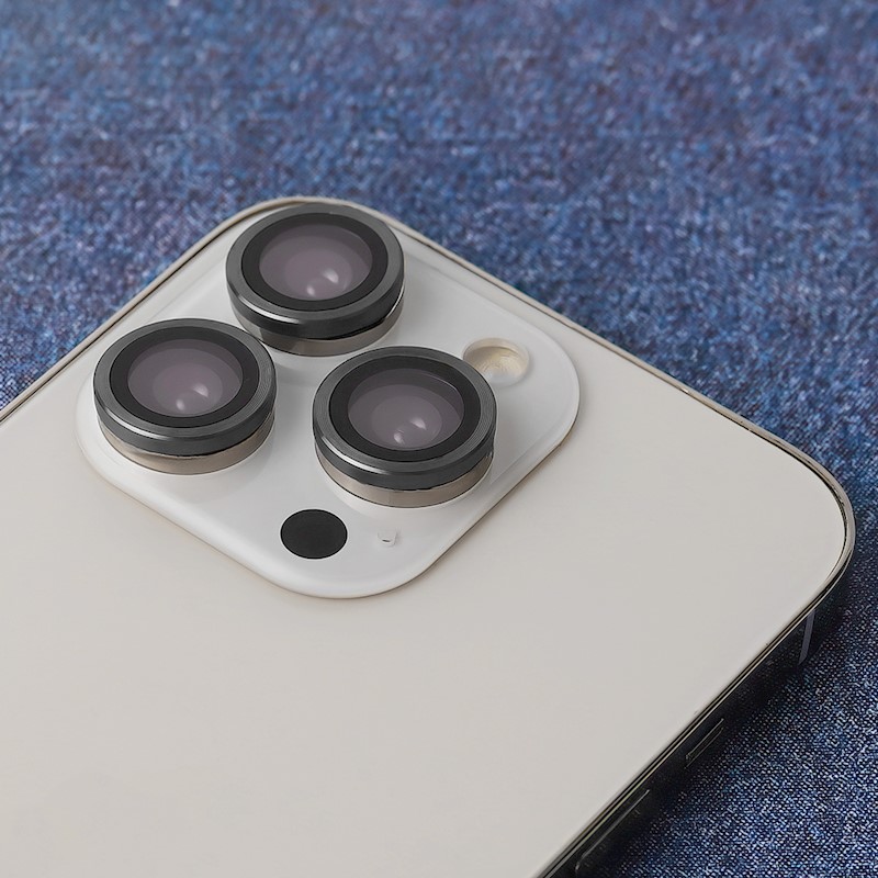 Set of lens glasses for iPhone 17 Pro Max black frame