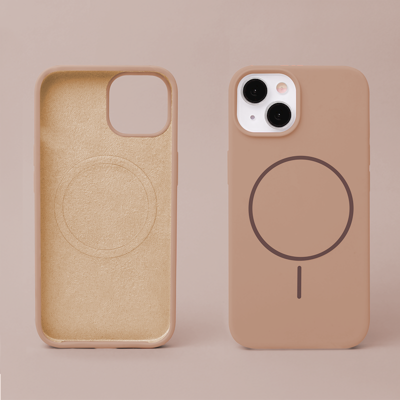 Silicone Thin Mag case for iPhone 17 6,3″ brown